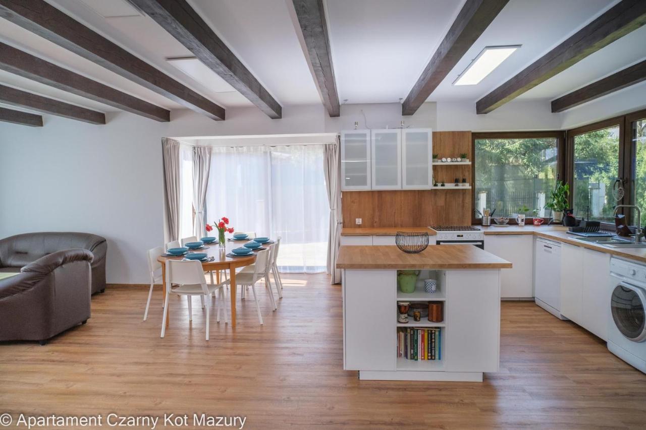 Czarny Kot Mazury Dom Caloroczny Villa Malkinie ภายนอก รูปภาพ
