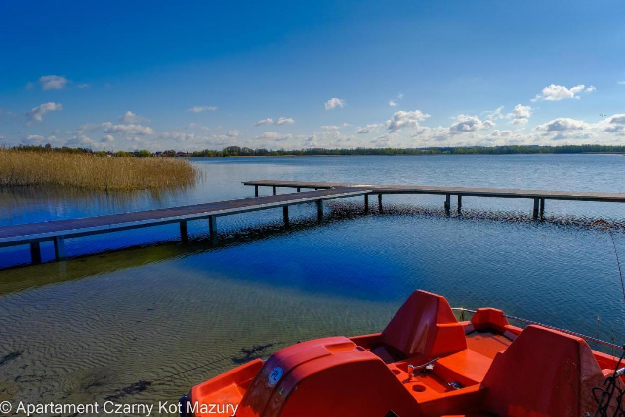 Czarny Kot Mazury Dom Caloroczny Villa Malkinie ภายนอก รูปภาพ