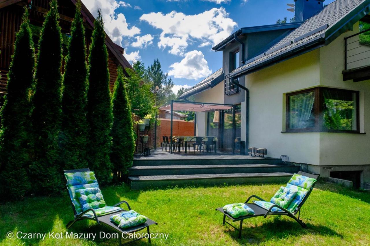 Czarny Kot Mazury Dom Caloroczny Villa Malkinie ภายนอก รูปภาพ